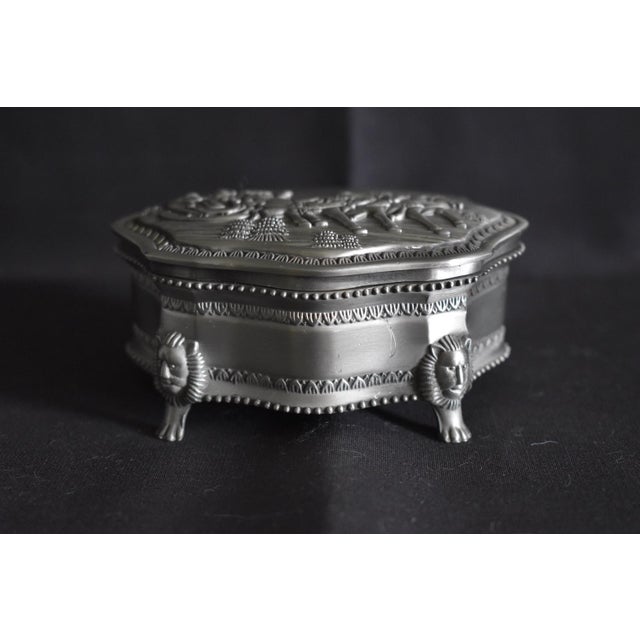 Traditional Vintage Metal Trinket Box Lion Paw Feet Santa Sleigh Jewelry Box Velvet Lined For Sale - Image 3 of 15