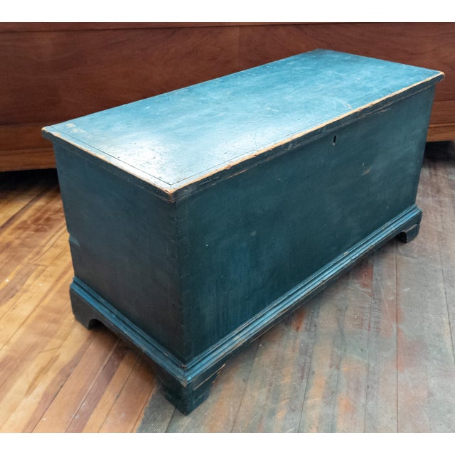 Farmhouse 18th or 19th Century Blue Painted American Blanket Chest, New York or New England For Sale - Image 3 of 18