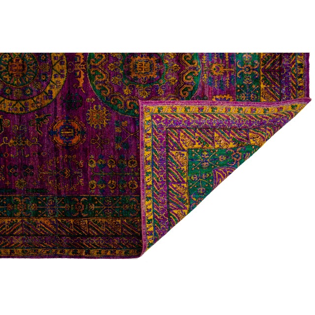 Contemporary HandCrafted Contemporary Purple Sari Silk Rug With Rosette Motif For Sale - Image 3 of 9