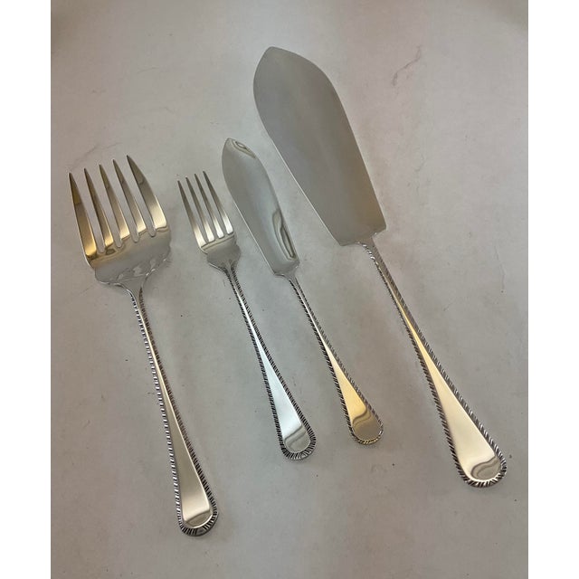 1980s Silver Plated 1 Pair Fish Eaters, Fish Fork & Fish Knife, Feather Edge. For Sale - Image 11 of 12