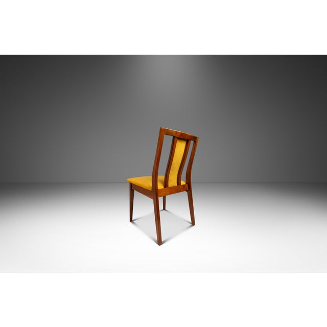 Set of 6 Mid-Century Modern Model C140 "Playboy" With Accompanying Side Chairs Attributed to Jens Risom for Jens Risom Design, Usa, Circa 1960s For Sale In Orlando - Image 6 of 12