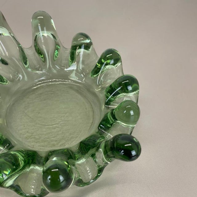 Glass Large Brutalist Lucid Glass Shell Ashtray, France, 1970s For Sale - Image 7 of 18