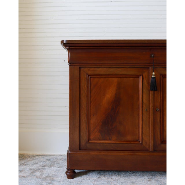 19th C French Louis Philippe Walnut Two Door Buffet, Sideboard, Enfilade For Sale - Image 12 of 14