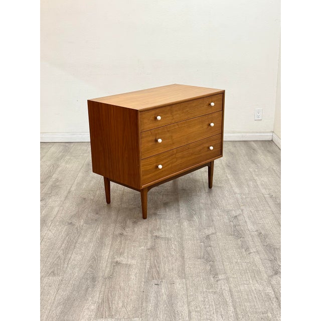 Brown Mid Century Modern Chest of Drawers For Sale - Image 8 of 11