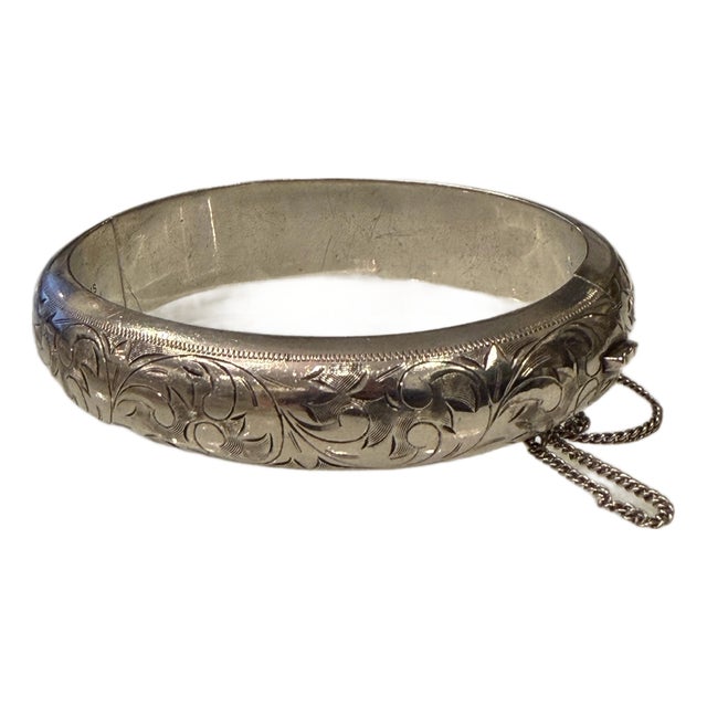 Vintage Art Nouveau Style Hinged Bangle Bracelet in Sterling Silver For Sale