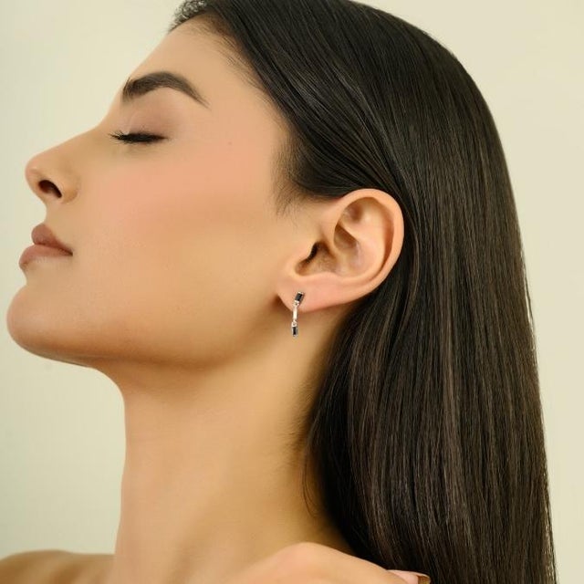 English Natural Blue Sapphire Drop Earrings With Baguette Diamonds in 14k White Gold- A Pair For Sale - Image 3 of 12