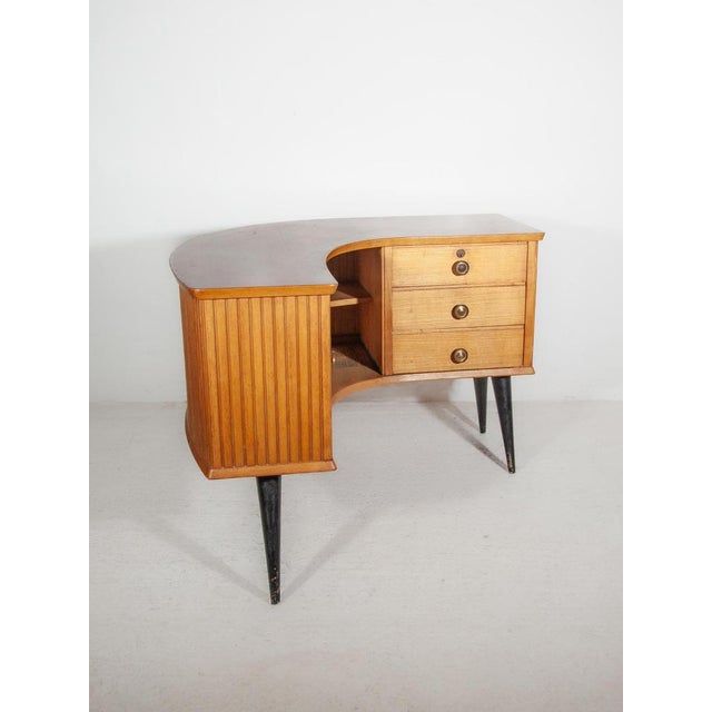 Boomerang-Shaped Desk or Shop Counter attributed to Alfred Hendrickx, 1950s For Sale - Image 11 of 18