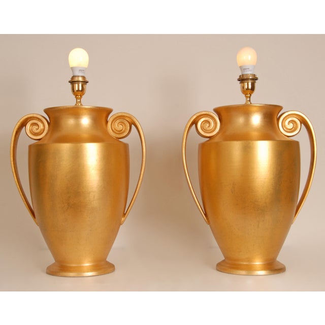 Vintage Italian Etruscan Vase Lamps Traditional Gold Table Lamps Style the Etrusque - a Pair For Sale - Image 6 of 15