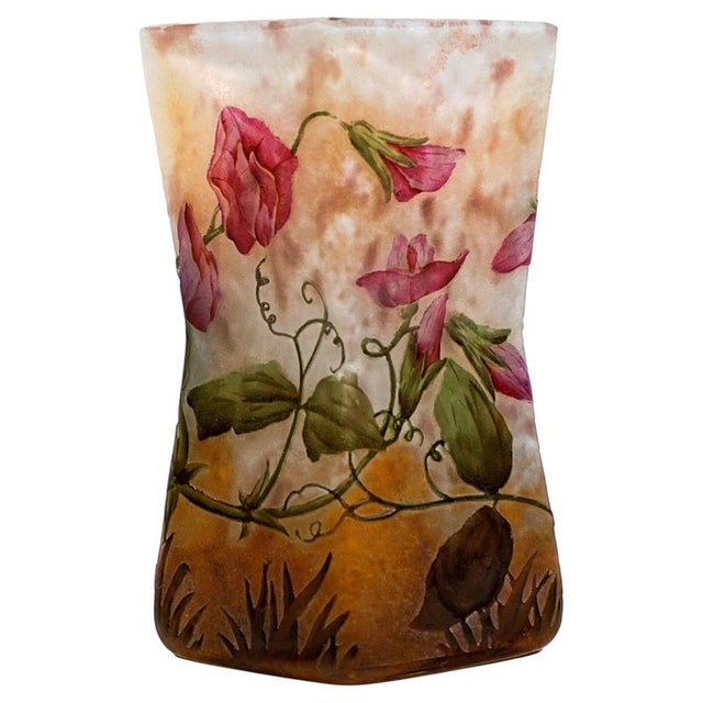 Glass Art Nouveau Vase with Sweet Pea Decor from Daum Nancy, France, 1900 For Sale - Image 7 of 7