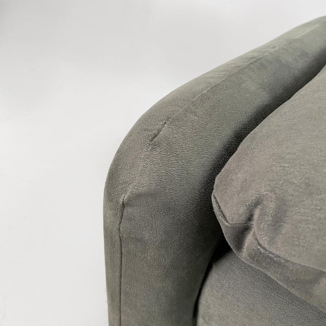 Modern Italian Maralunga Pouf by Vico Magistretti for Cassina, 1970s For Sale - Image 9 of 13