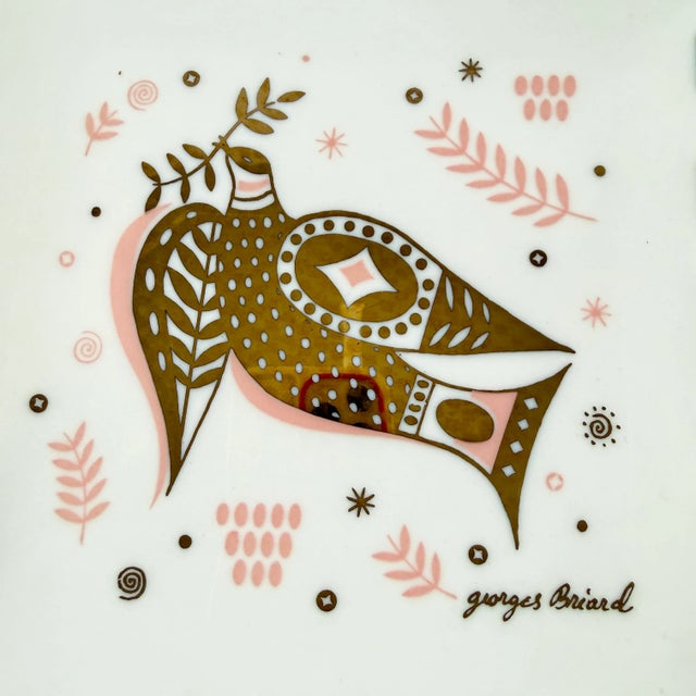 Mid-Century Modern White Opal Glass Peace Dove Vide-Poche Plate, Briard, 1960s For Sale - Image 3 of 11