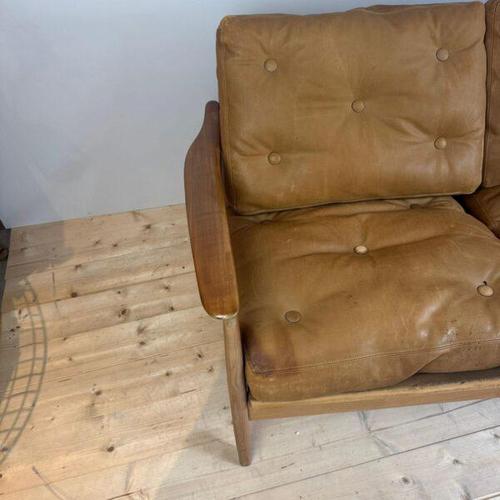Mid-Century Scandinavian Three-Seater Leather Sofa Bed For Sale - Image 4 of 5
