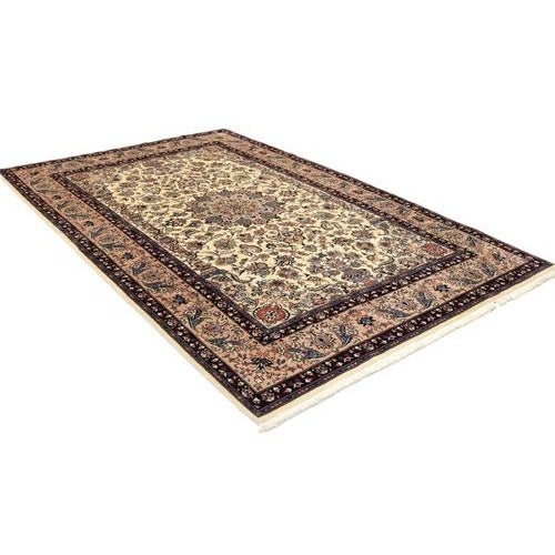 Middle Eastern Rug in Wool For Sale - Image 3 of 7