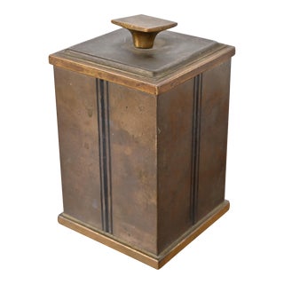 Bradley & Hubbard Arts and Crafts Brass Humidor Cigar Box For Sale