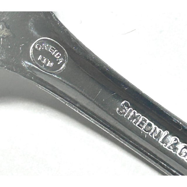 Vintage Rogers Stainless Steel Flatware Set – Mid Century Floral Pattern Tableware (48 Pieces) For Sale - Image 9 of 9