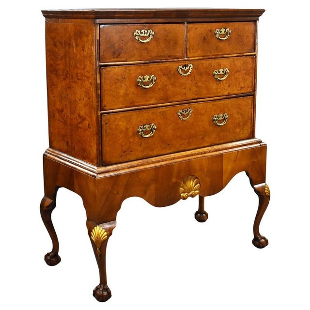 George III Burr Walnut Chest on Stand, 1800 For Sale - Image 13 of 13