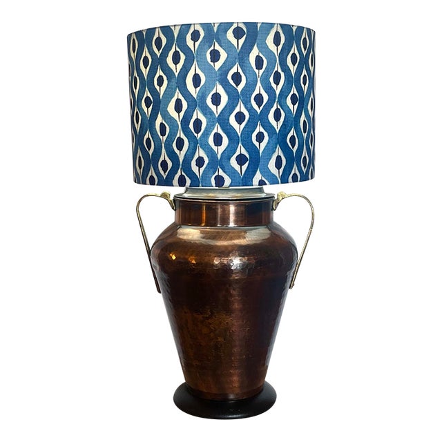 Vintage Moorish Frederic Cooper Hammered Copper & Brass Urn Table Lamp With Ikat-Style Shade For Sale