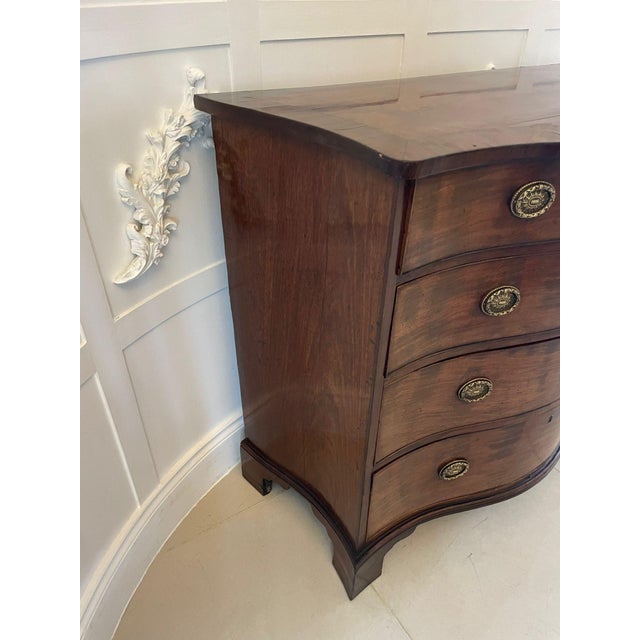 Antique 18th Century George III Figured Mahogany Serpentine Chest of Drawers, 1780 For Sale - Image 6 of 12