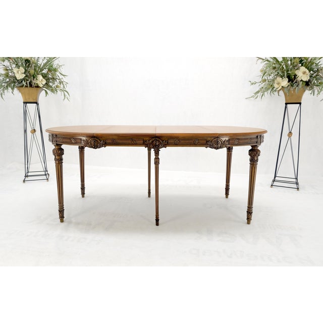 Round Racetrack w/ Two Large Leaves Carved Olive Finish Dining Table MINT! For Sale - Image 12 of 13