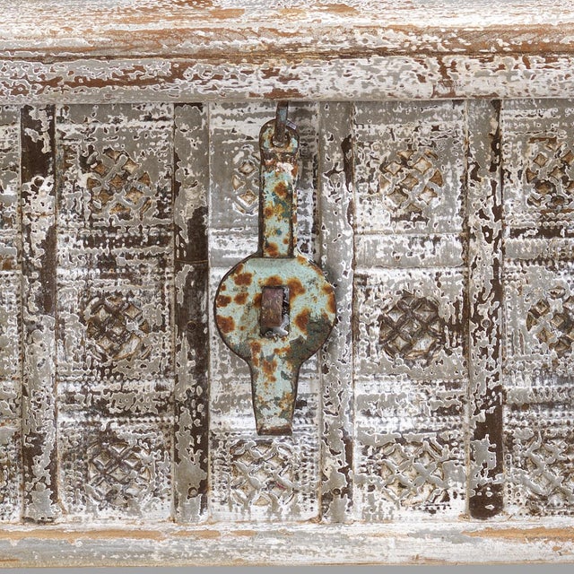 1940s Vintage Indian Iron Bound Cream Chest, 1940s For Sale - Image 5 of 10