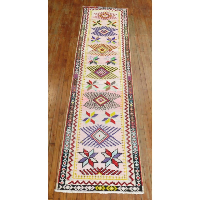 Late 20th Century Bubble Gum Pink Glittered Turkish Runner - 2'9" x 12' For Sale In New York - Image 6 of 11