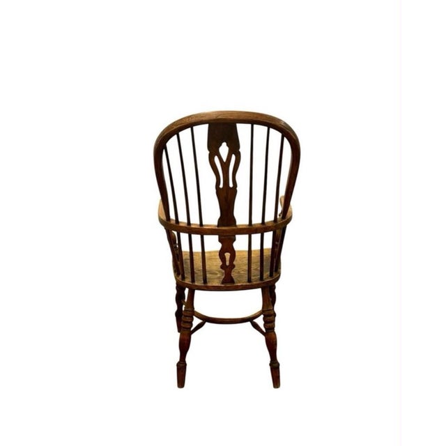 Antique Windsor English Chair in Elm, 1870 For Sale - Image 4 of 9