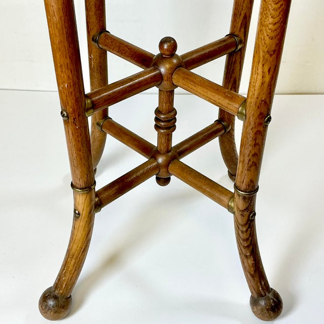 Wood 1950s Vintage Arts & Crafts Boho Chic Oak, Cane & Brass Stick & Ball Drinks Table For Sale - Image 7 of 13