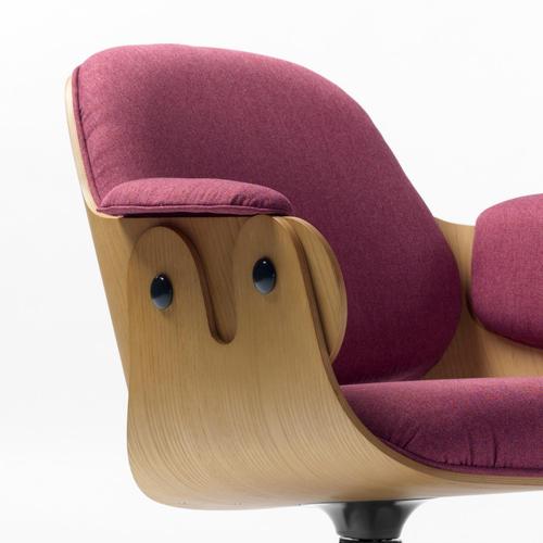 Oak and Fuchsia Upholstery Low Lounge Chair by Jaime Hayon For Sale - Image 3 of 11