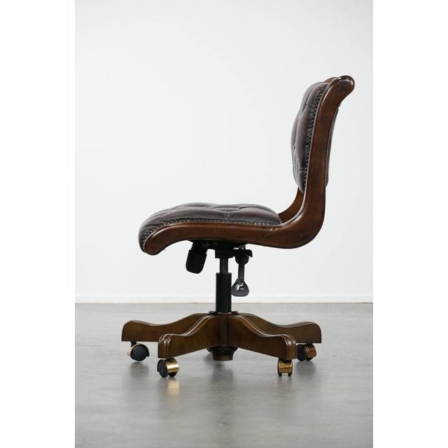 English-Style Chesterfield Swivel Office Chair in Cowhide For Sale - Image 5 of 16