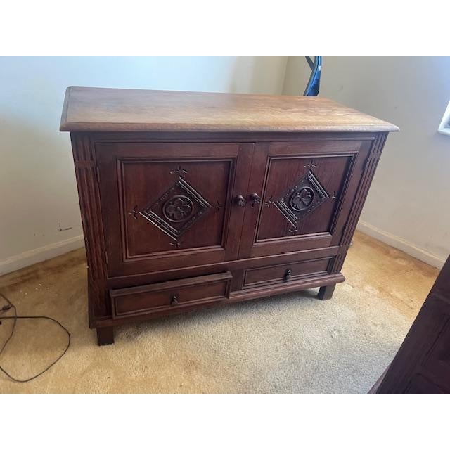 1900s Antique English Solid Oak, Linen Press. Jacobean For Sale In West Palm - Image 6 of 6