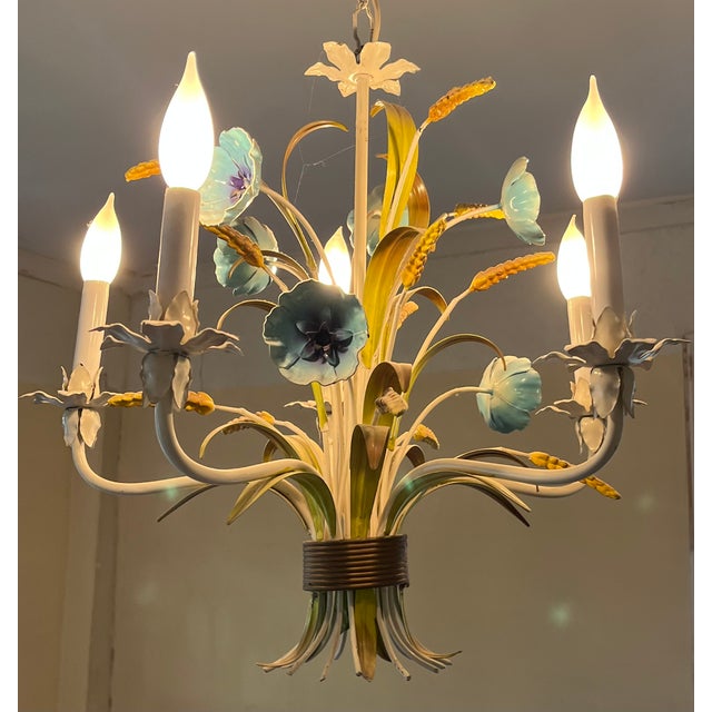White 1970s Italian Mid-Century Tole Five Light Chandelier With Gathered Blue Flowers, Grasses and Wheat Stalks For Sale - Image 8 of 18