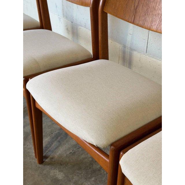 Brown Dux Teak Dining Chairs Set of 4 With Light Upholstery Danish Mid-Century Modern 1960s For Sale - Image 8 of 11