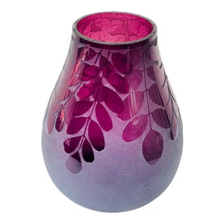 1980s Ken Benson Ls Signed Purple Amethyst Cameo Carved Leaves Frosted Art Glass Vase For Sale