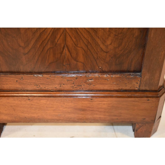 19th Century Walnut Bedside Cabinet With Carrara Marble Top For Sale - Image 11 of 13