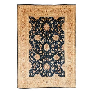 Middle Eastern Rug in Wool For Sale