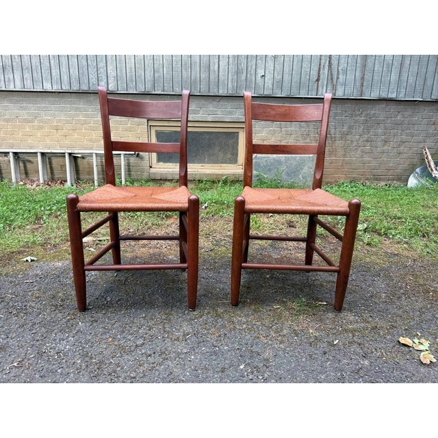 Mid 20th Century Vintage Early American Shaker Style Solid Wood Ladder Back Rush Seats Dining Chairs For Sale - Image 5 of 16