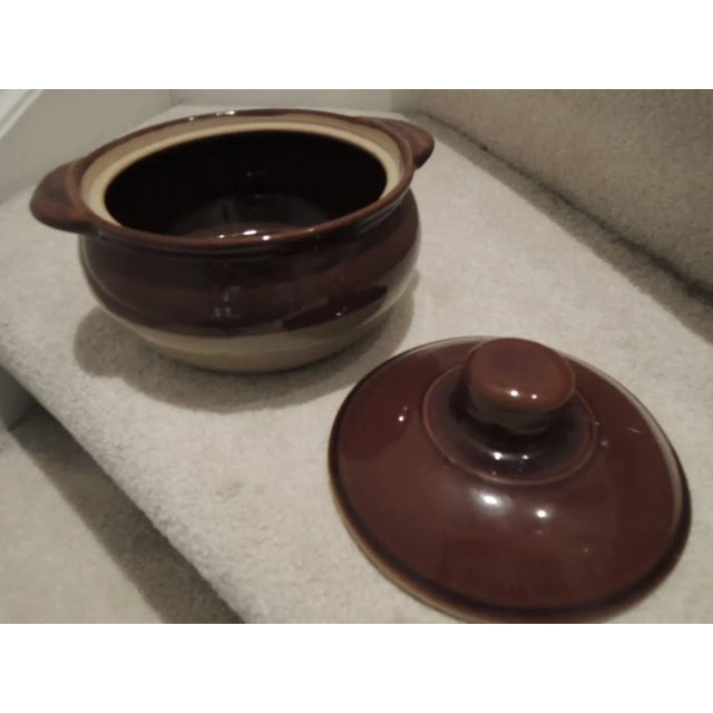 Wood 50s Monmouth Il Pottery Stoneware Crock Bean Pot For Sale - Image 7 of 9