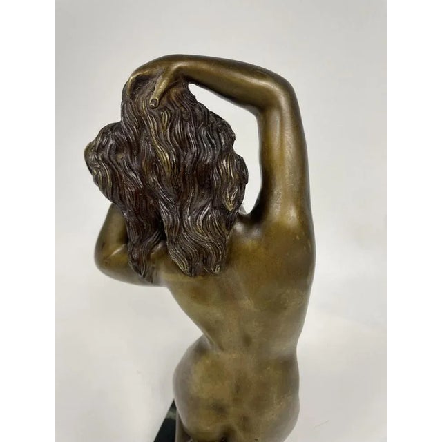 Sculpture of Woman in Gilt Bronze with Guatemala Green Marble Base, 1920s For Sale - Image 4 of 10