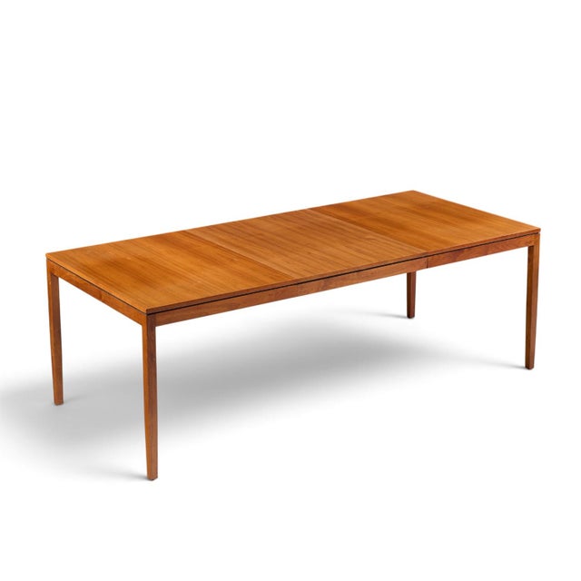 Florence Knoll for Knoll Mid Century Walnut Expanding Dining Table With 1 Leaf For Sale - Image 10 of 10
