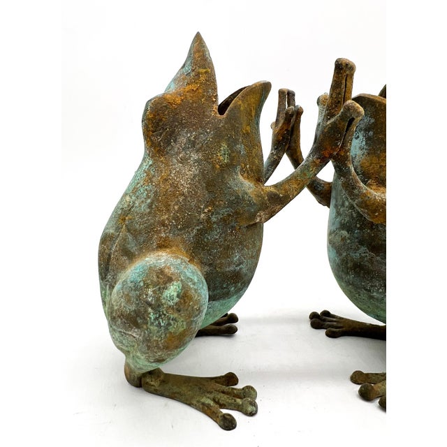 Metal Vintage Metal Verdigris Frogs “Patty Cake” Figurines – Whimsical Garden Sculptures – Hollywood Regency / Organic Modern For Sale - Image 7 of 11