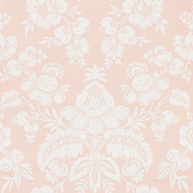 Sample - Schumacher Simone Damask Wallpaper in Blush For Sale
