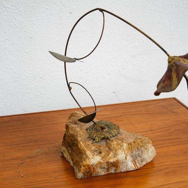 1960s Mid Century Modern Brass Metal Humming Bird and Flower Statue by Unknown Artist For Sale - Image 4 of 12