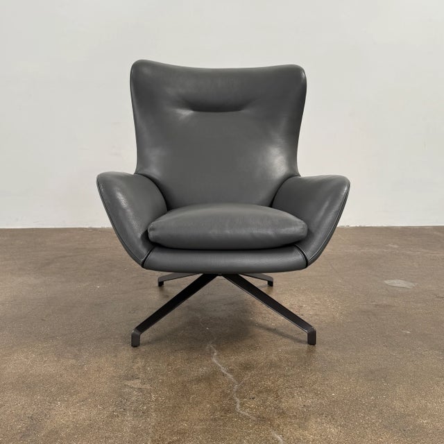 Engineered for both form and function, the Jensen chair merges Italian upholstery expertise with timeless design. A...