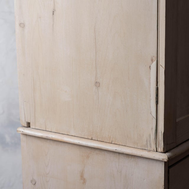 English Pine Linen Press, 19th Century For Sale - Image 17 of 18