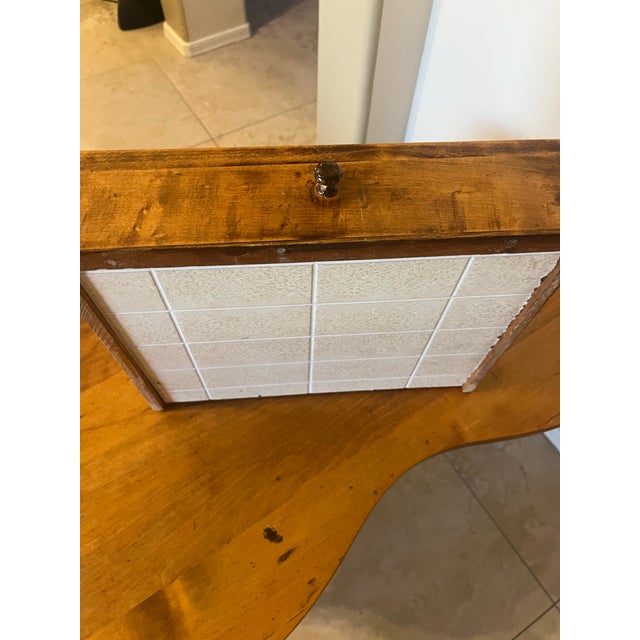 Great Wood Vintage Kidney-Shaped Accent Table For Sale - Image 11 of 12