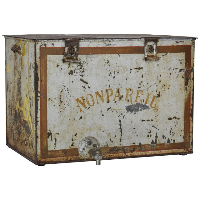 20th Century French Non Pareil Metal Ice Box For Sale - Image 9 of 9