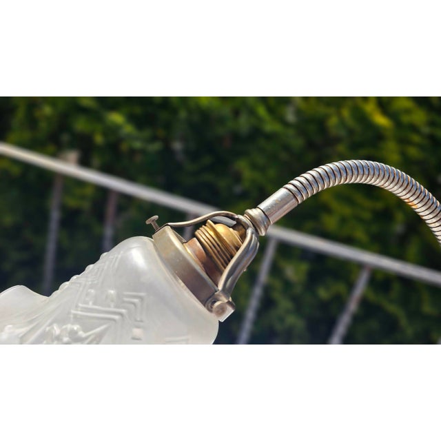 Art Deco Wall Lamp in Brass and Chrome, 1920s For Sale - Image 6 of 11