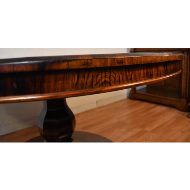 Brown 1840s Antique English Victorian Rosewood Tilt Top Table / Center Table For Sale - Image 8 of 17
