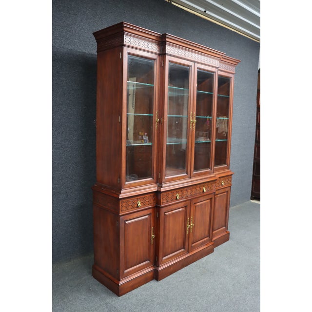 1990s Henkel Harris Wild Black Cherry Breakfront China Cabinet, 1996 For Sale - Image 5 of 18