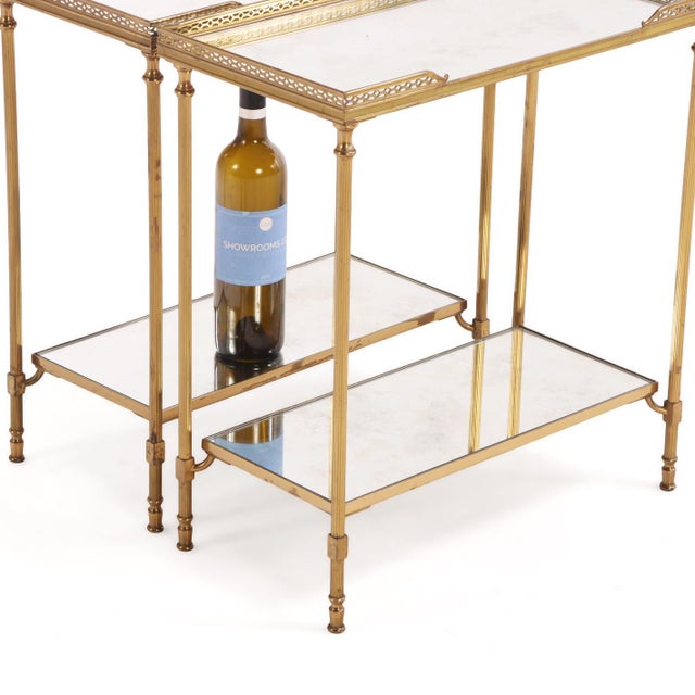 French Mid 20th Century A Beautiful Pair of French Brass and Mirrored Tables, in the Manner of Jansen For Sale - Image 3 of 7